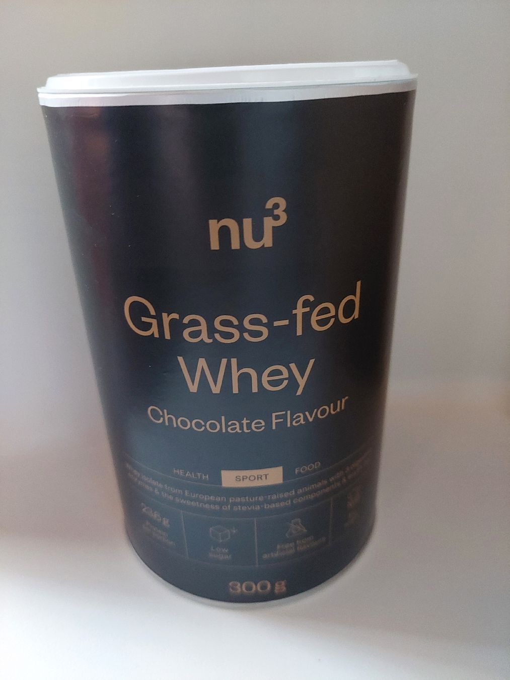 Nu3 Cibi & Specialità: nu3 Grass-fed Whey Chocolate Flavour – Usato da Willisau venduto da dam_fpn5