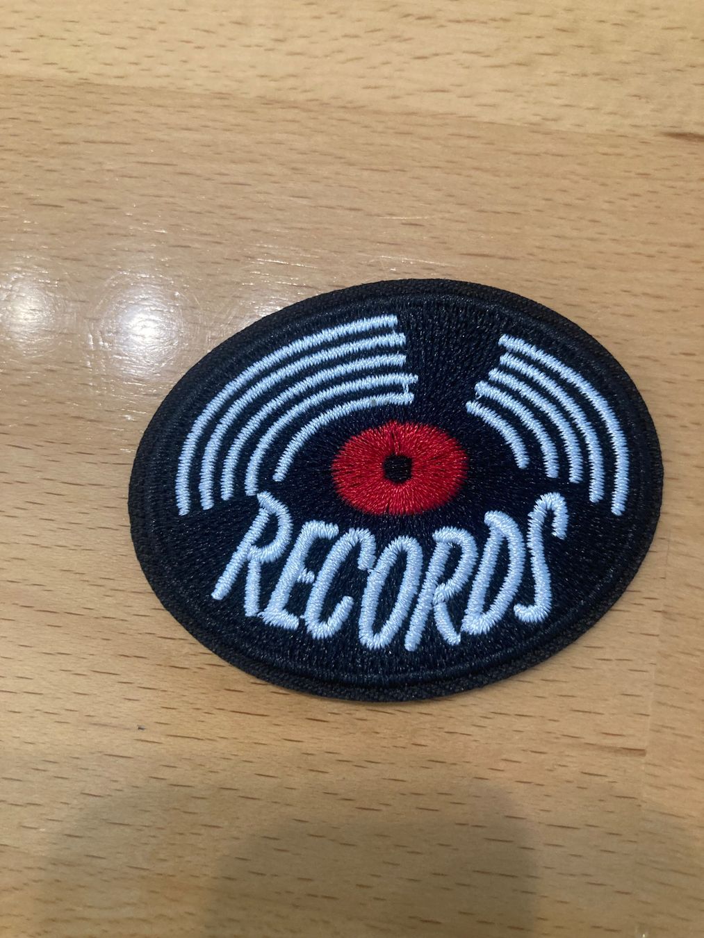 Insignes: Schallplatten Vinyl LP Patch Aufnäher Sticker – Neuf (Voir description) à Horn par abutre72