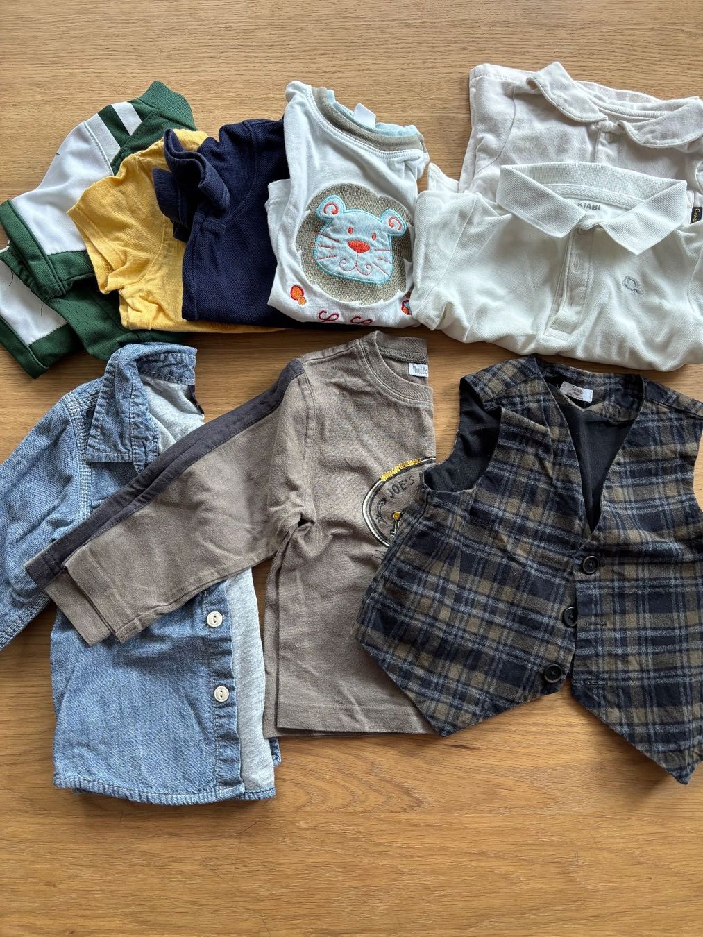 Lotti & Set di vestiti: Lot 18-24 mois – Usato da lausanne venduto da beauxproduits 1