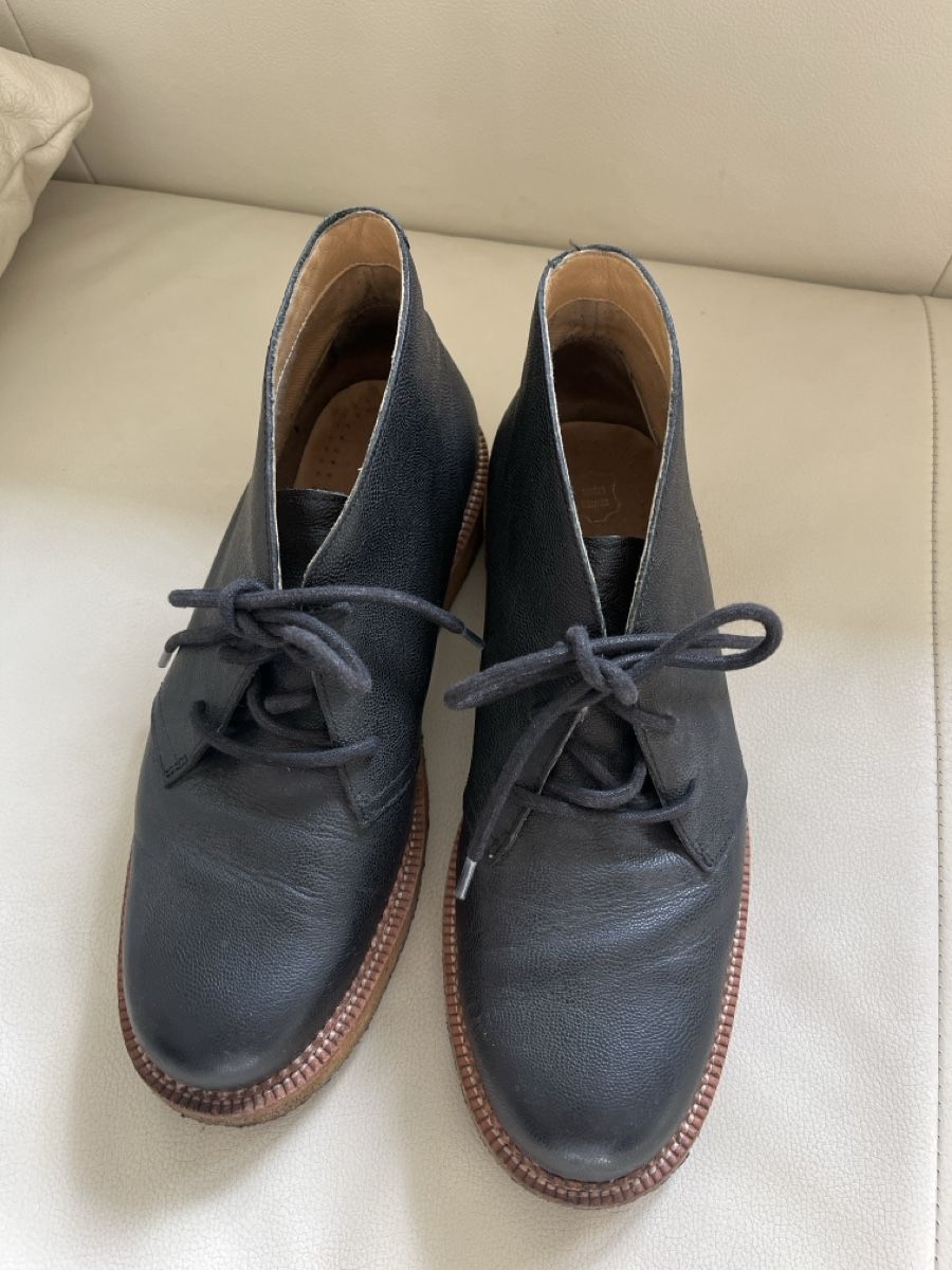 Scarpe da uomo: Leder Schuhe, gr 43 – Usato da Berikon venduto da bog_57z8