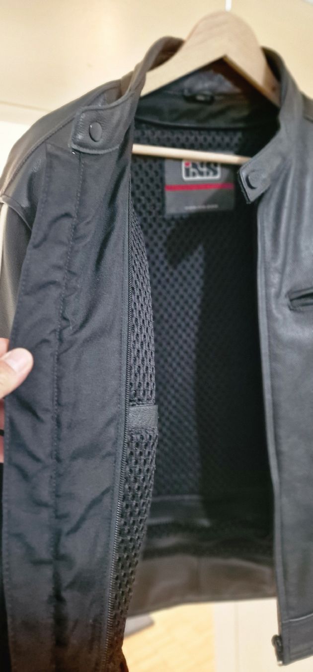 IXS Jacken: Top Motorradjacke wie Neu – Neu (gemäss Beschreibung) aus Zug von B-B-Bigelow 1
