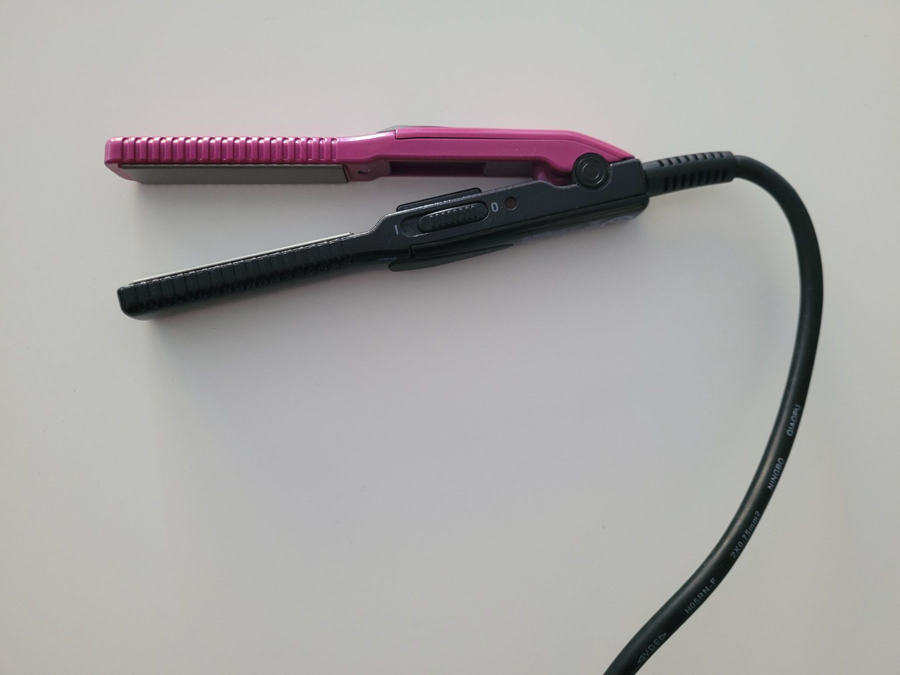Carrera Piastre & Arricciacapelli: Carrera Glätteisen, Pink/Schwarz – Usato da Zürich venduto da Promoter_83