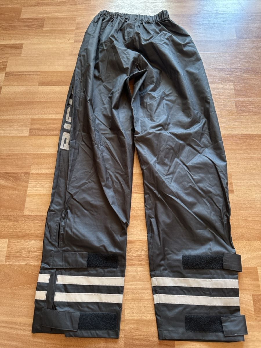 Pantaloni: Richa Regenhose Gr. XS, Schwarz – Usato da Wald AR venduto da sim_m9vw 2