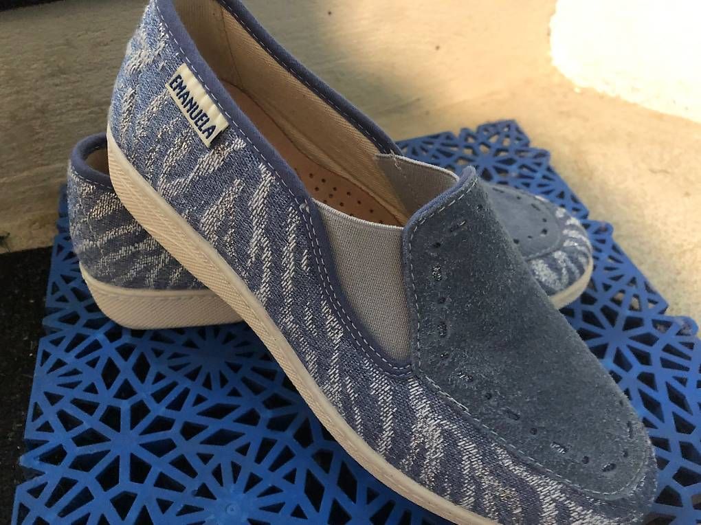 Scarpe da donna: Damenschuhe Gr.37 Neu/Confort – Usato da Biberist venduto da LASCHINDELEGI 1