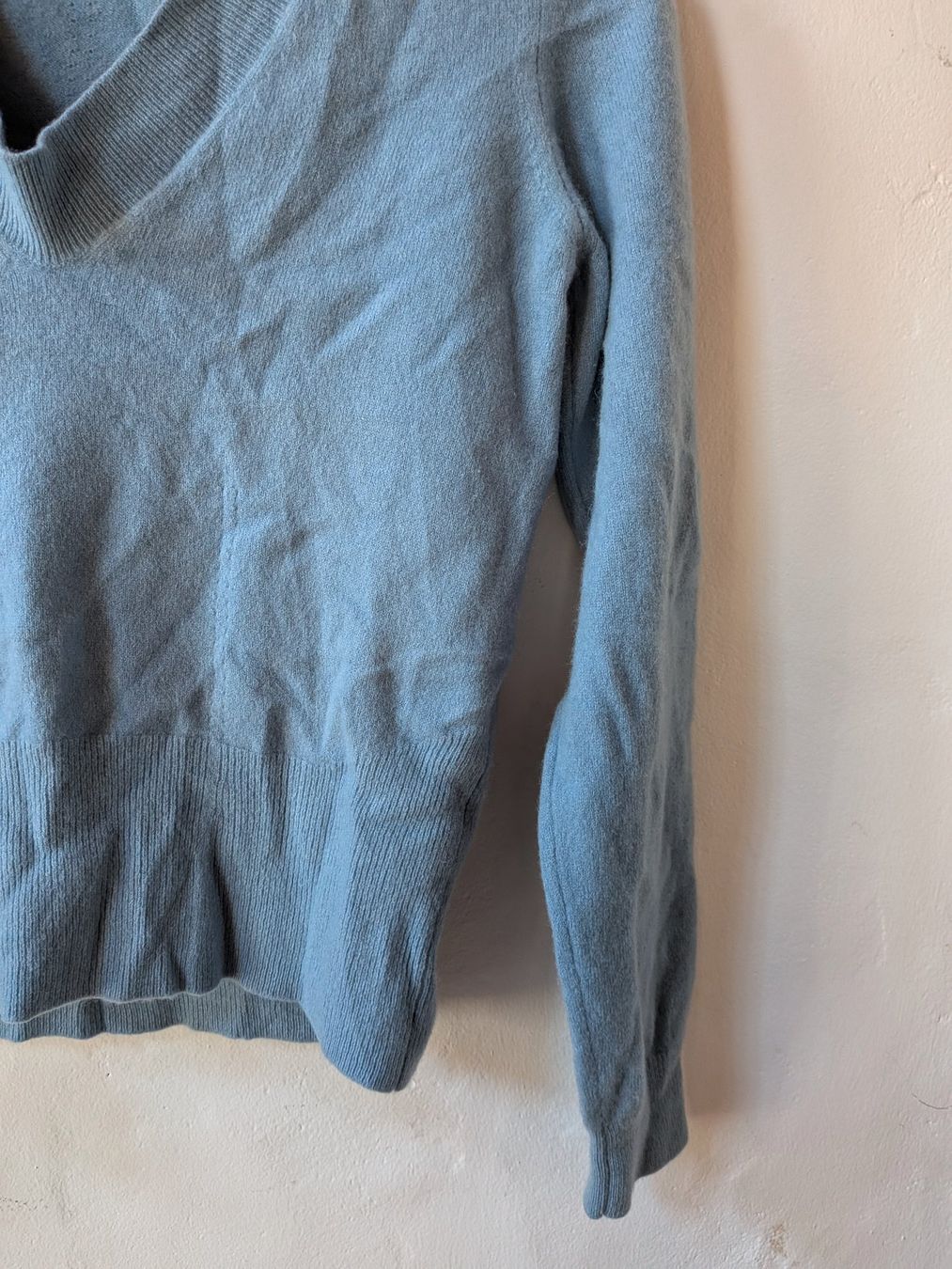 Pullover & Sweatshirts: Kaschmir Pullover von Jil Sander mit V-Ausschnitt – Gebraucht aus Peccia von LillyMarie98 5
