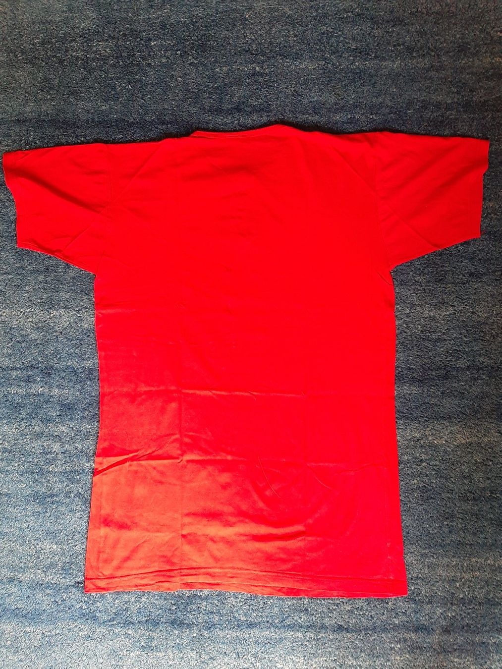 T-shirt: Nachthemd / Sleepshirt Rot – Usato da Wittenbach venduto da lukelu 4