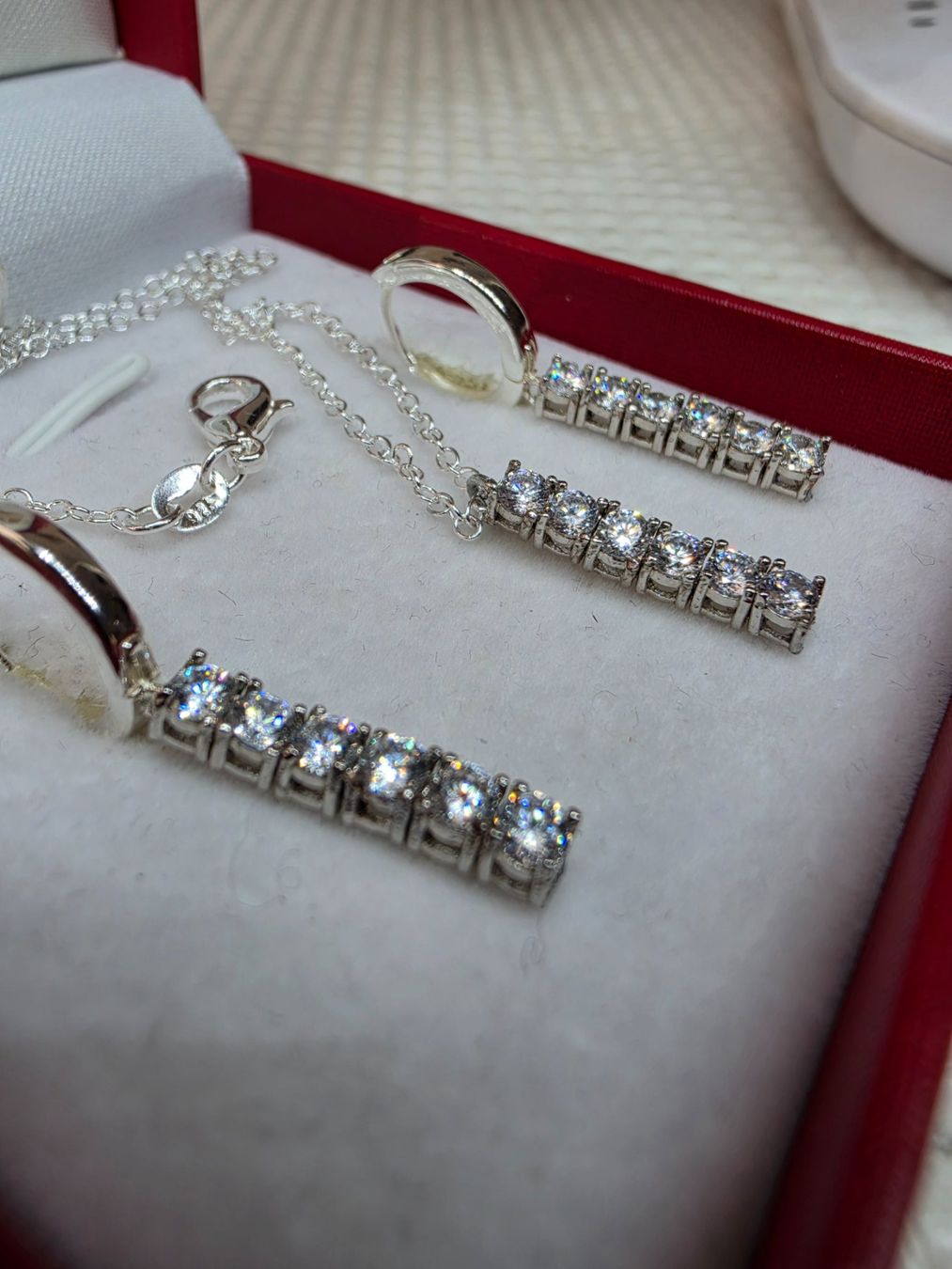 Altri gioielli: Ensemble argent avec zircons – Nuovo e nell'imballaggio originale da Reconvilier venduto da Tsma67 7