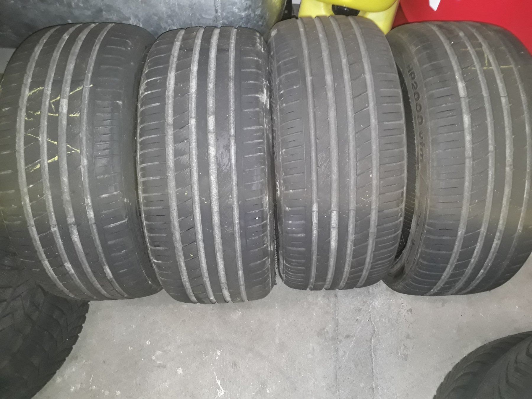 Pneumatici & Ruote complete: 2 Stück Sommerpneu 225 / 45 17 – Usato da Schmerikon venduto da 1qw2