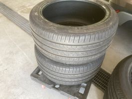 285/40R20 Pirelli