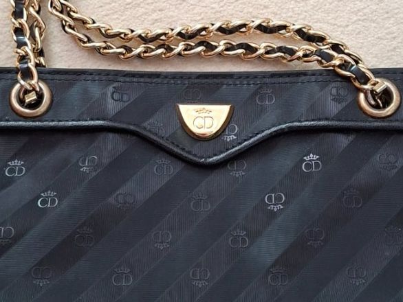 Borse da donna: Handtasche CD Elegance schwarz neuwertig – Usato da Barzheim venduto da spitz01