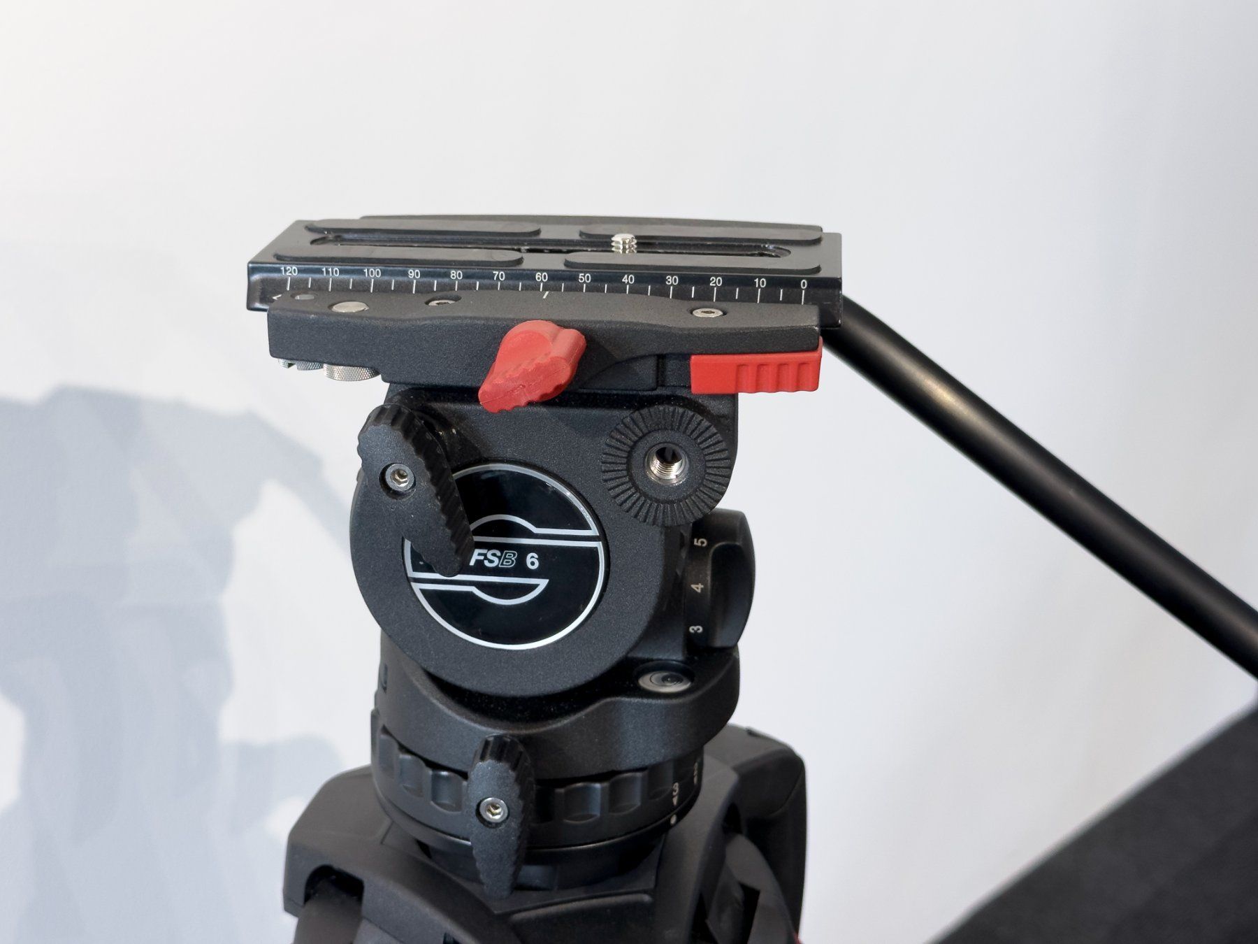 Sachtler Treppiedi & Teste: Sachtler flowtech 75 FSB 6 FT MS | Carbon Videostativ – Usato da Chur venduto da eurostile 5