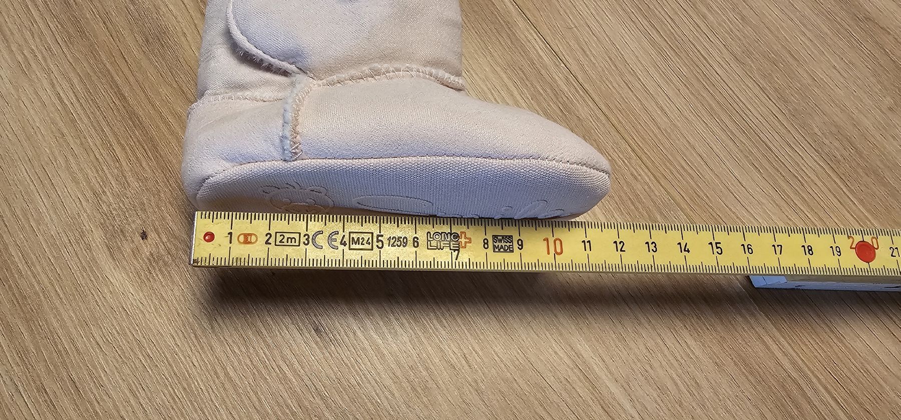 Scarpe per ragazzi: Babyschuhe Winter Grösse 0-6 Monate – Usato da Bellach venduto da CoR_M 2