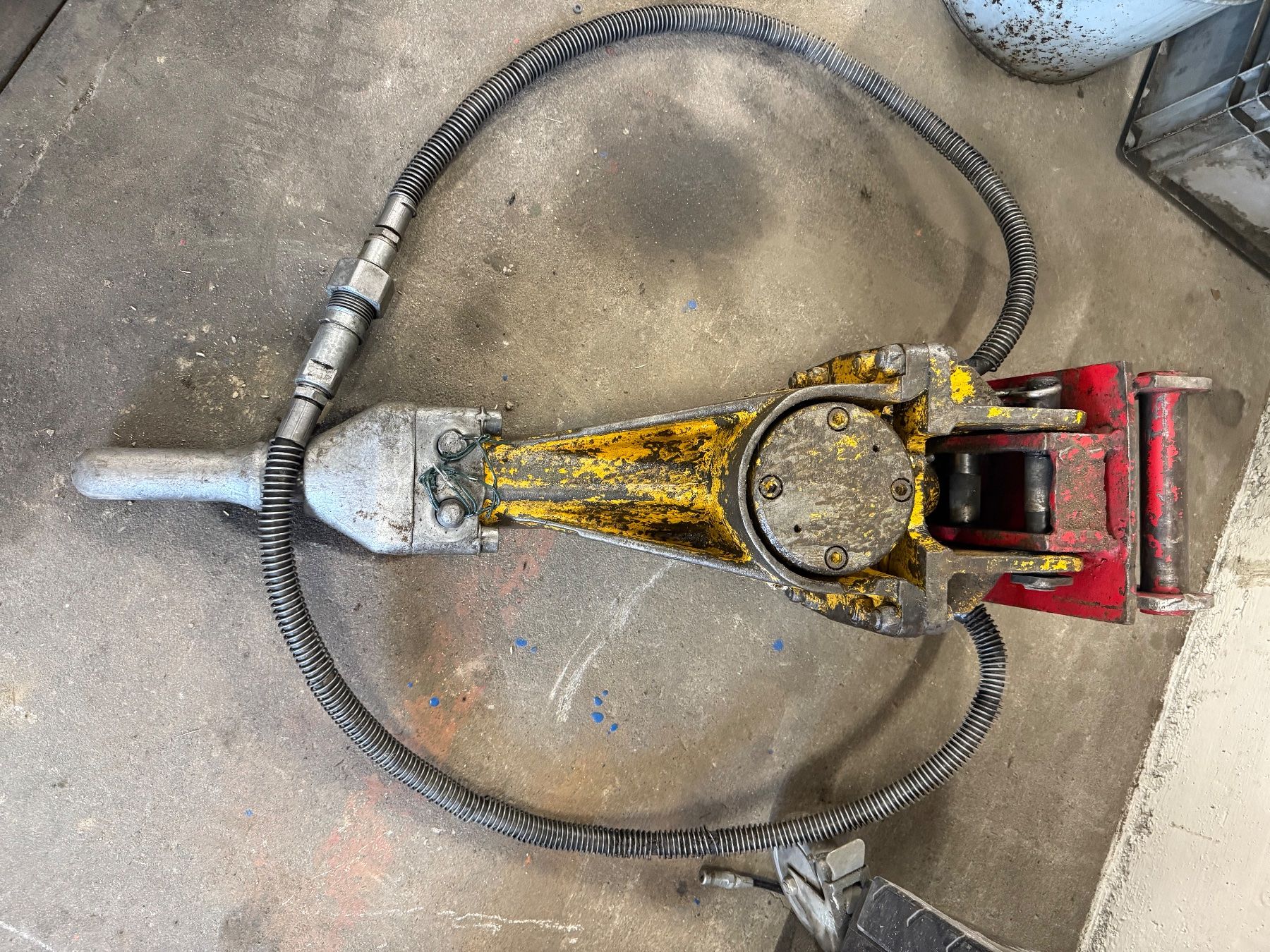Atlas Copco Tutti gli attrezzi: Spitzhammer Atlas copco – Usato da Stalden VS venduto da kevi93