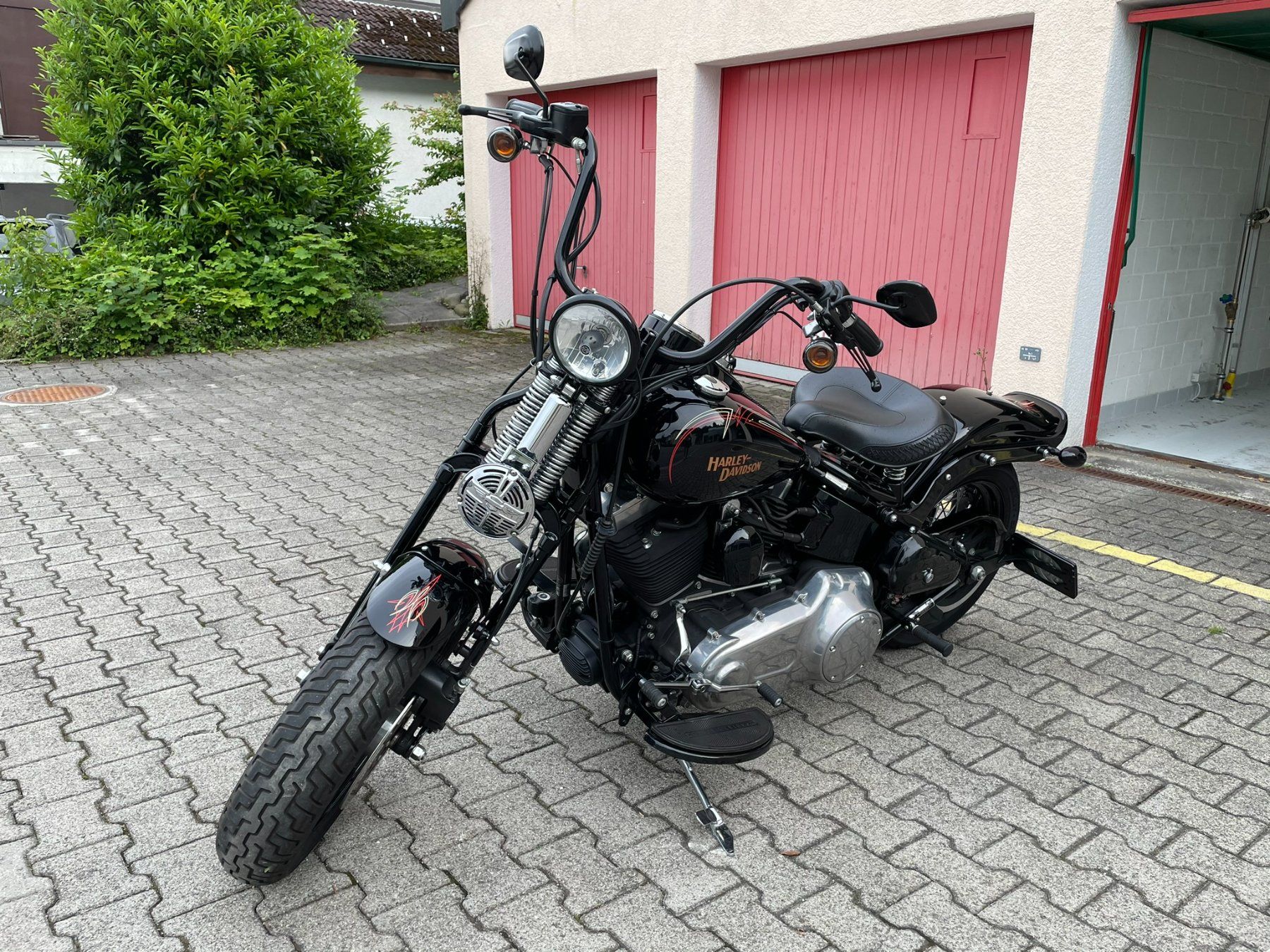 Harley-Davidson Chopper: Harley Davidson Cross Bones FLSTSB Softail – Usato da Dättwil AG venduto da Moneybrand 1