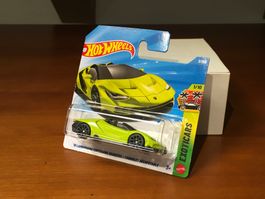 Lamborghini Centenario Roadster 1/64 Hot Wheels Exoticars