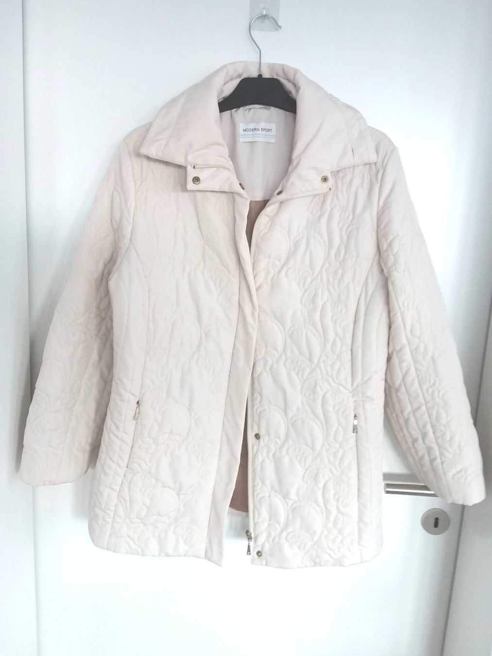 Giacche: MODERN SPORT leichte Steppjacke, Gr M – Usato da Uitikon Waldegg venduto da Risibisi7