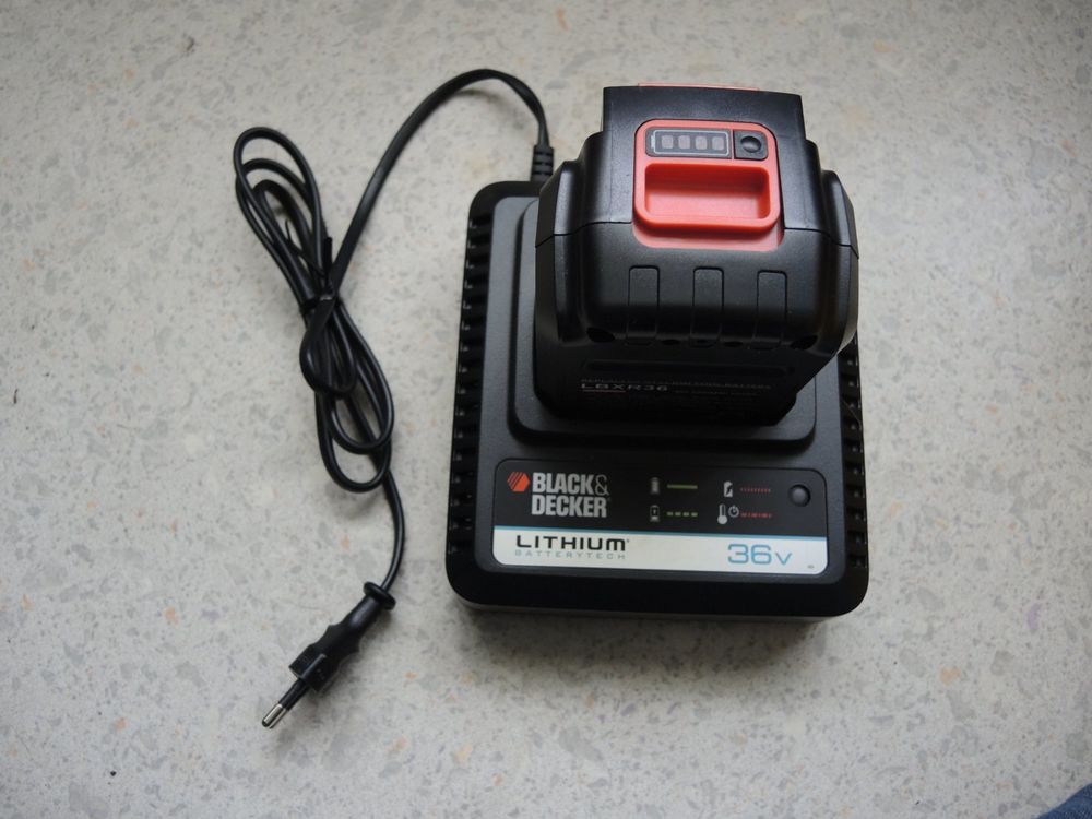 Black&Decker Ladegerät und Akku 36V Kaufen auf Ricardo