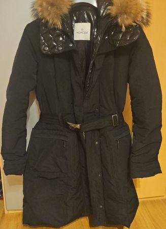 Original moncler jacke mit fell kapuze