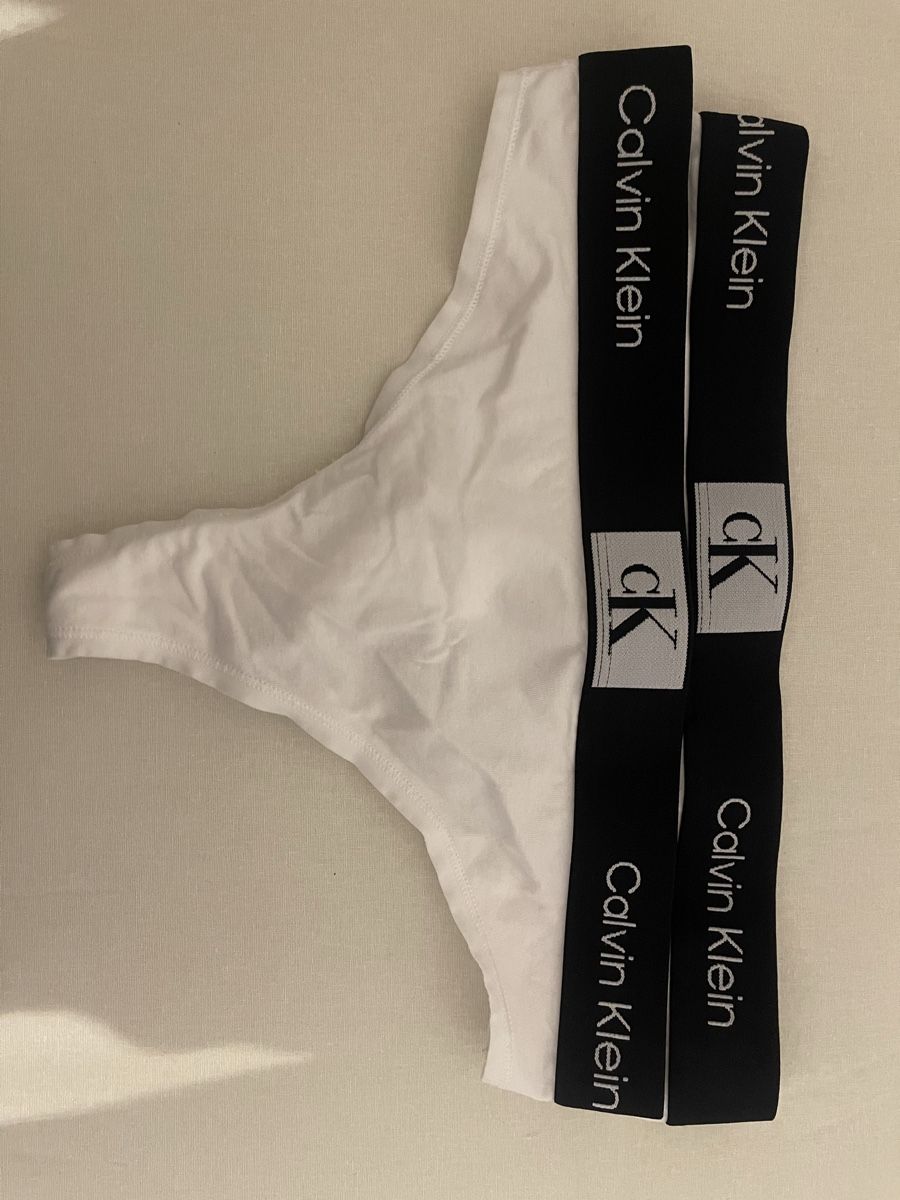 Calvin Klein Altra biancheria intima: Calvin Klein String, weiss, Gr. S, NEU – Nuovo (secondo la descrizione) da Bazenheid venduto da tab_w525