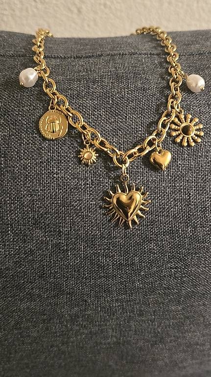 Catenine: Collier charm bohème - Neuf- Envoi Offert  – Usato da Le Locle venduto da dom_k6l7