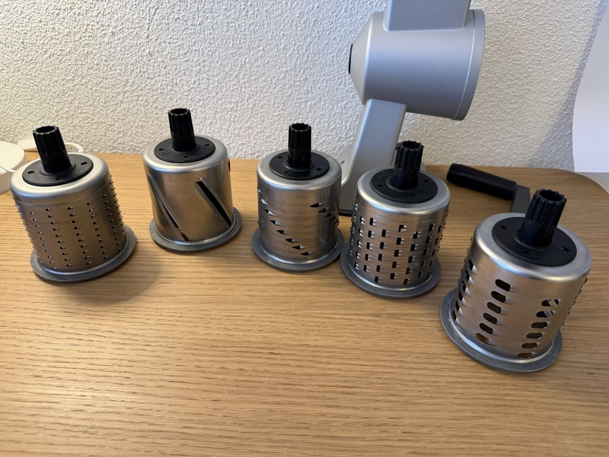 Zyliss Küchengeräte: Râpe  Zyliss avec 5 tambours – Gebraucht aus Kloten von Mumiiin 9