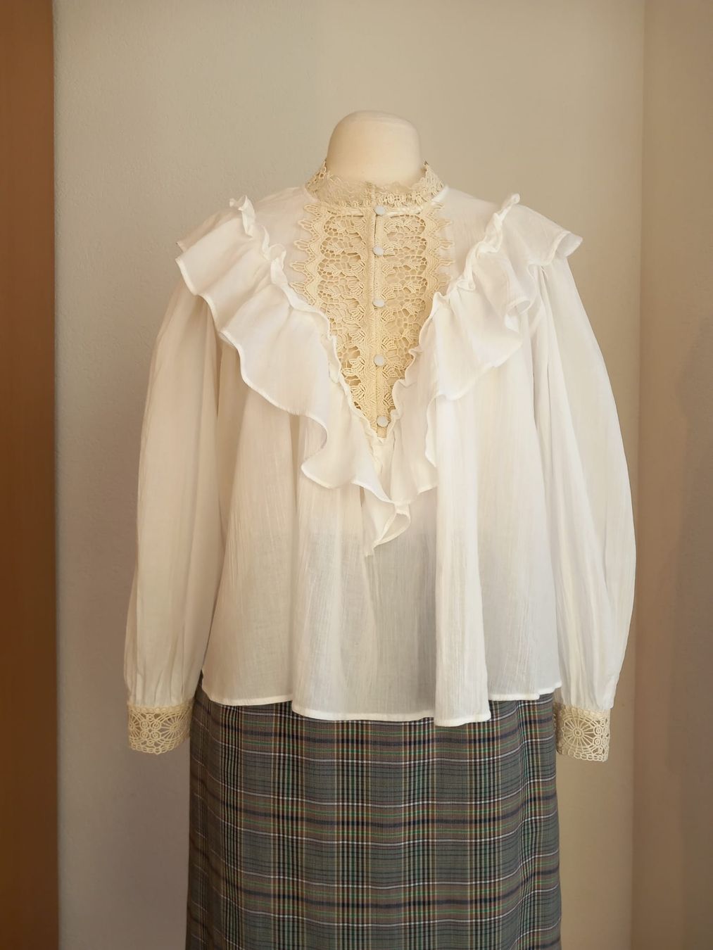 Zara Blusen: Neue Bluse von Zara Gr. XS – Neu (gemäss Beschreibung) aus Winterthur von Jopf1 7