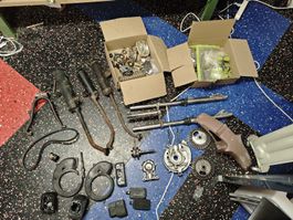 Grosse Kiste Mofa Ersatzteile vorwiegend Piaggio Ciao Töffli