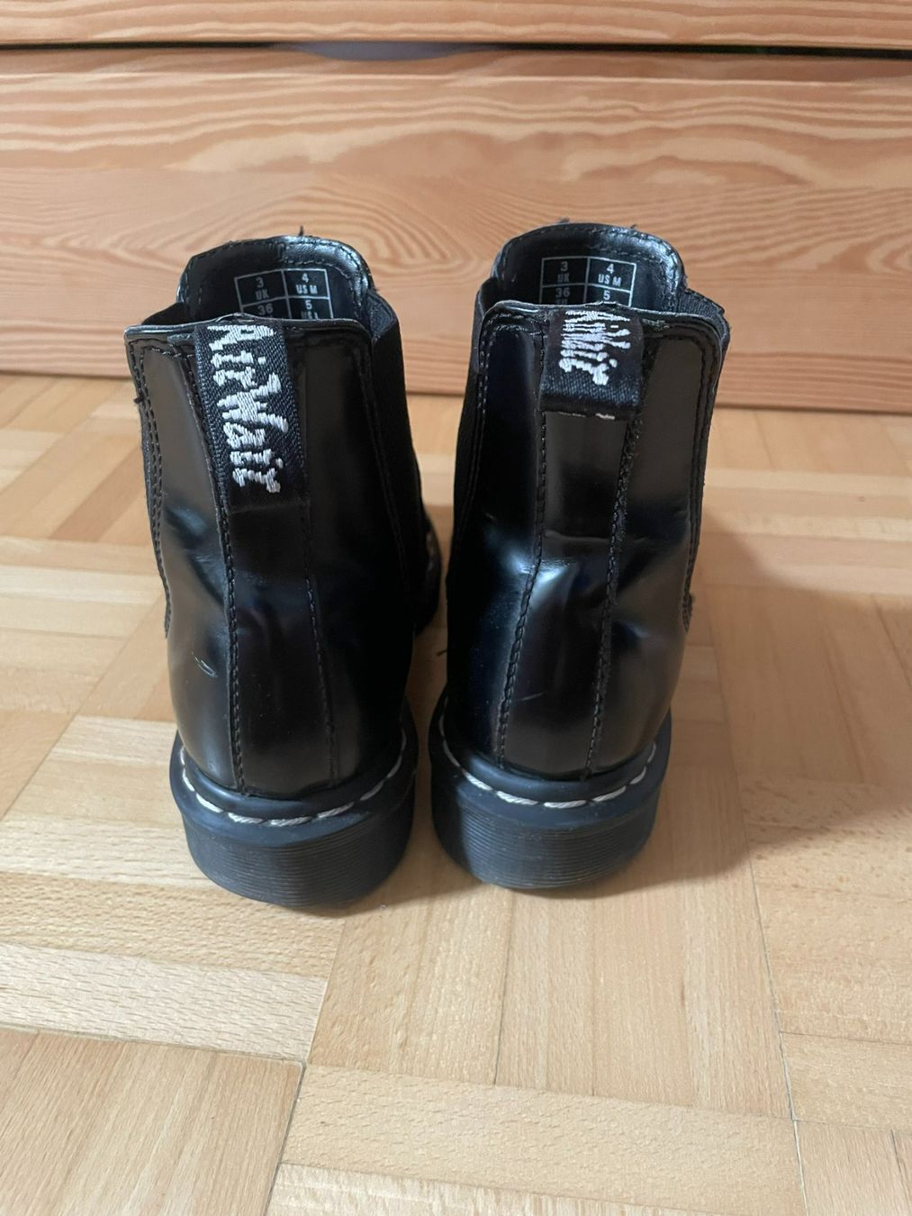 Damenschuhe: Dr. Martens schwarz 36 – Gebraucht aus Basel von zoe_hm9x 1