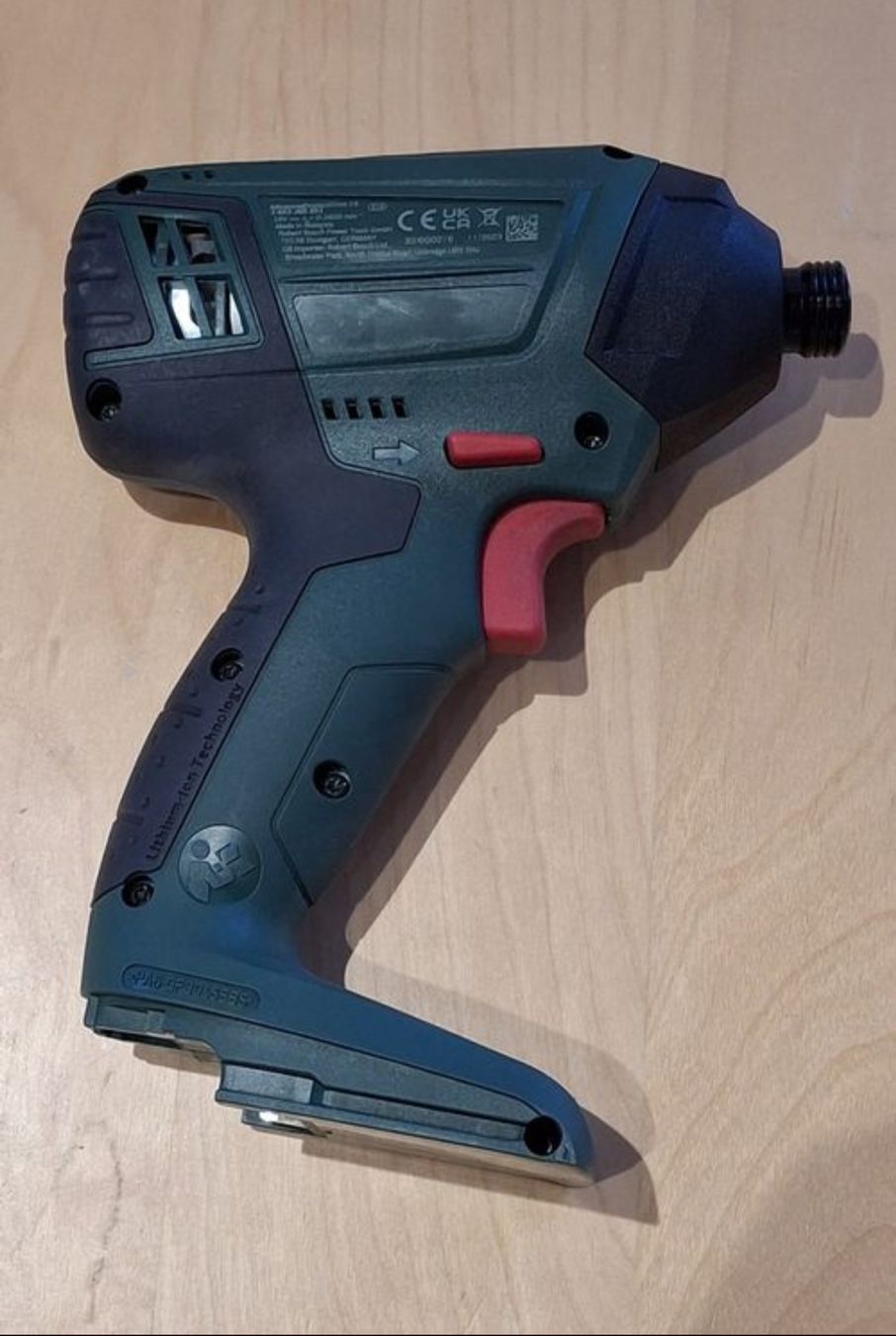 Bosch Tutti gli attrezzi: Bosch Advanced Impact Drive 18 – Usato da Bülach venduto da KIM.UA