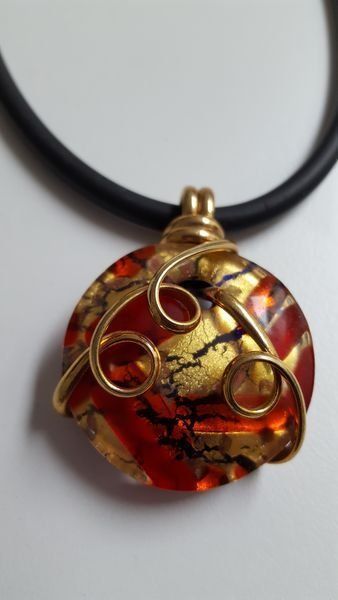 Catenine: Anhänger an Kautschukband mit Fingerring – Nuovo e nell'imballaggio originale da Frauenfeld venduto da Rolsy 1