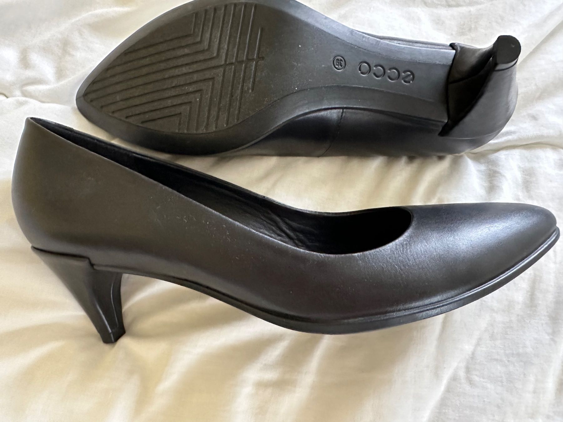 Ecco Scarpe da donna: Damenschuh mit Absatz – Nuovo e nell'imballaggio originale da Zürich venduto da isa_yzc7 1