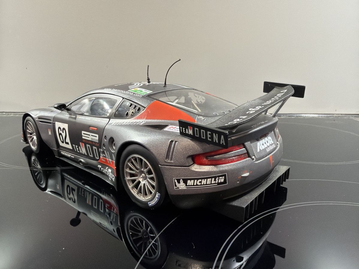 Solido Modellini d'auto: Aston Martin DBR9 - Le Mans - 1/18 - Solido – Difettoso da Wolfwil venduto da Rolex1 1