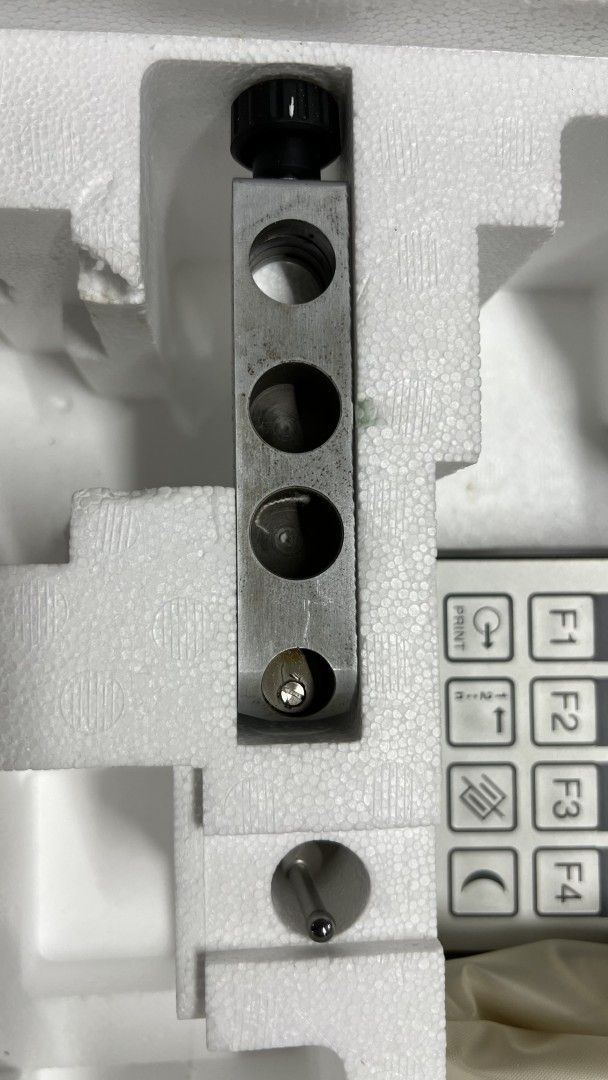 Attrezzi per industria metallurgica: Höhenmessgerät TESA Micro-Hite 350 inkl. – Usato da Zuchwil venduto da dragosmd-maschinen 5