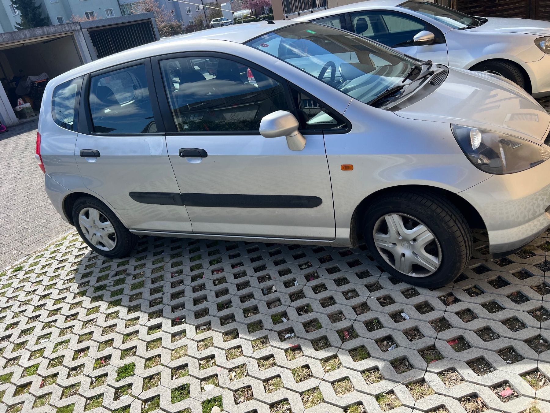 Honda Automobili: Honda Jazz – Usato da Reinach.ag venduto da pre_w2sh 1