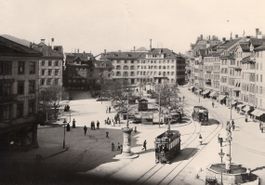 St. Gallen Marktplatz mit Tram.