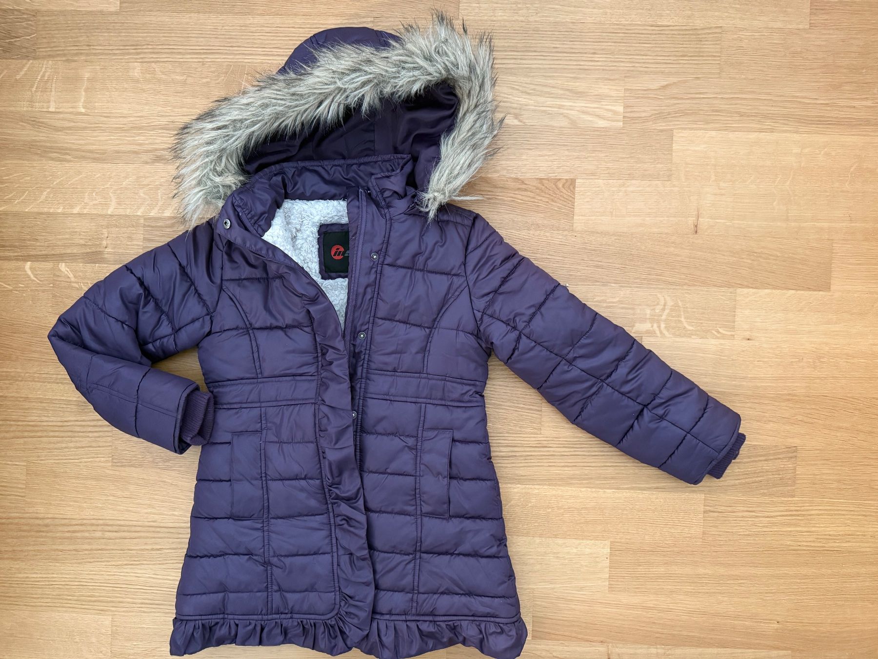 Jacken & Mäntel: Kuscheliger Wintermantel, Gr 128 – Gebraucht aus Hünibach von rotestandem01