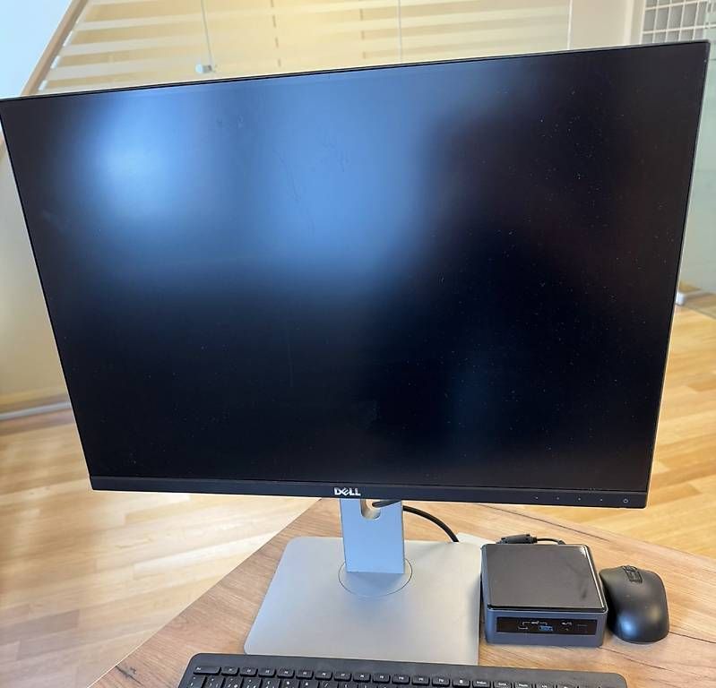 Ecrans: Moniteur Dell U2415b – D'occasion à La Chaux-de-Fonds par greg_isc