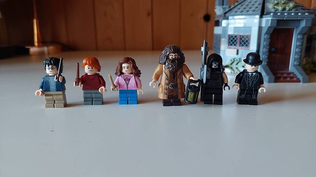Spielzeuge: Harry Potter Hagrids Hütte - LEGO-Set – Gebraucht aus Bern von gugga_73 1