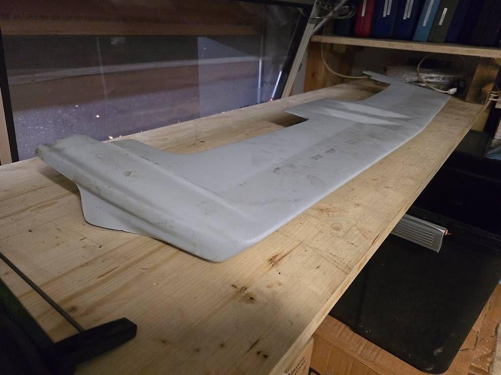 Tutti pezzi di ricambio auto: Sonnenblende / Frontscheibenblende / Cab Visor US Car – Usato da Grosswangen venduto da LUNI_Classic_Cars 2