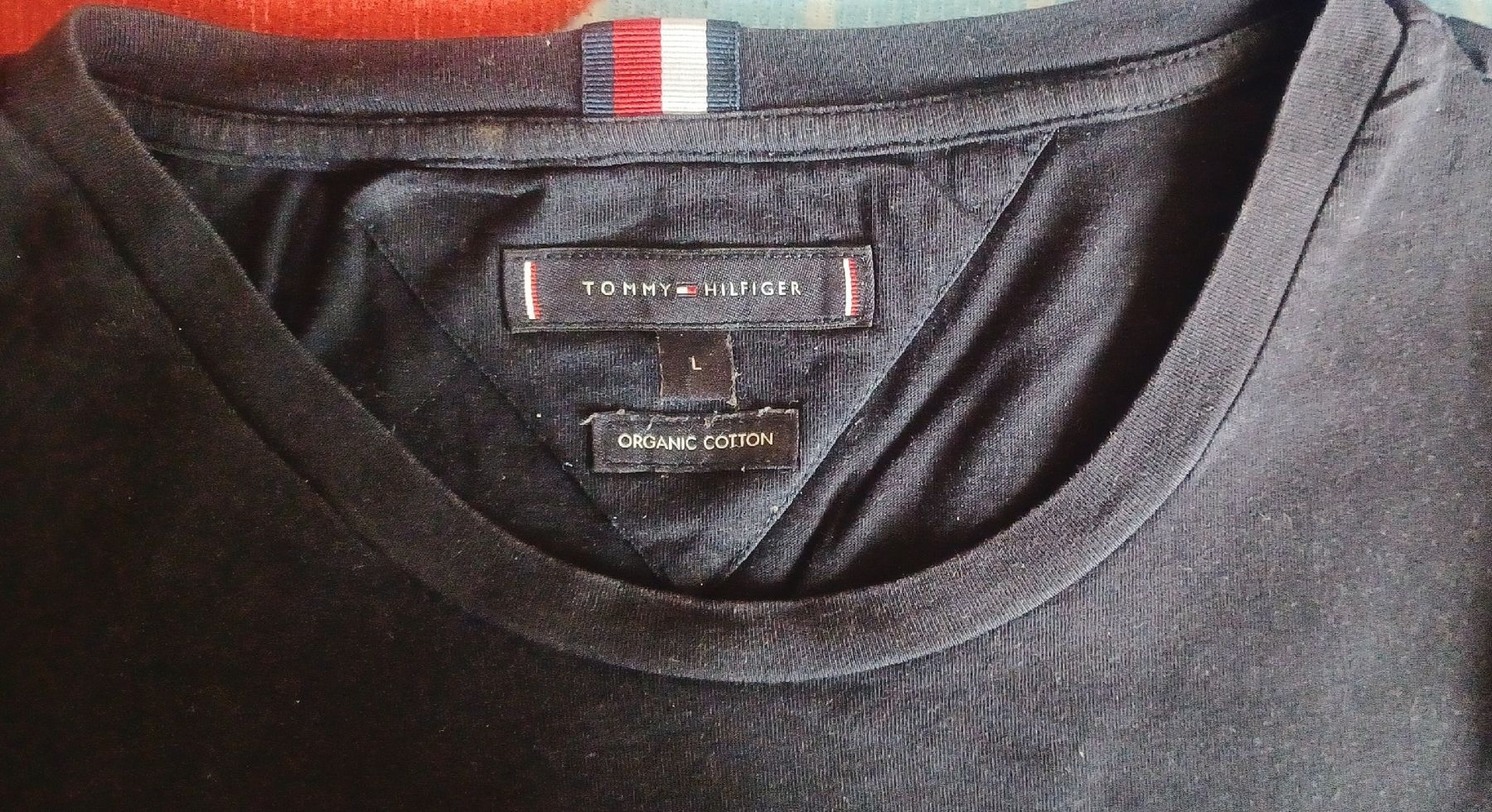 Tommy Hilfiger T-shirt: T shirt Tomy Hilfinger – Usato da Gstaad venduto da sasha0270 1