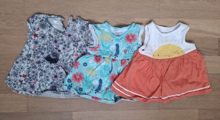 Babykleider Sommer, Gr. 62–68. 