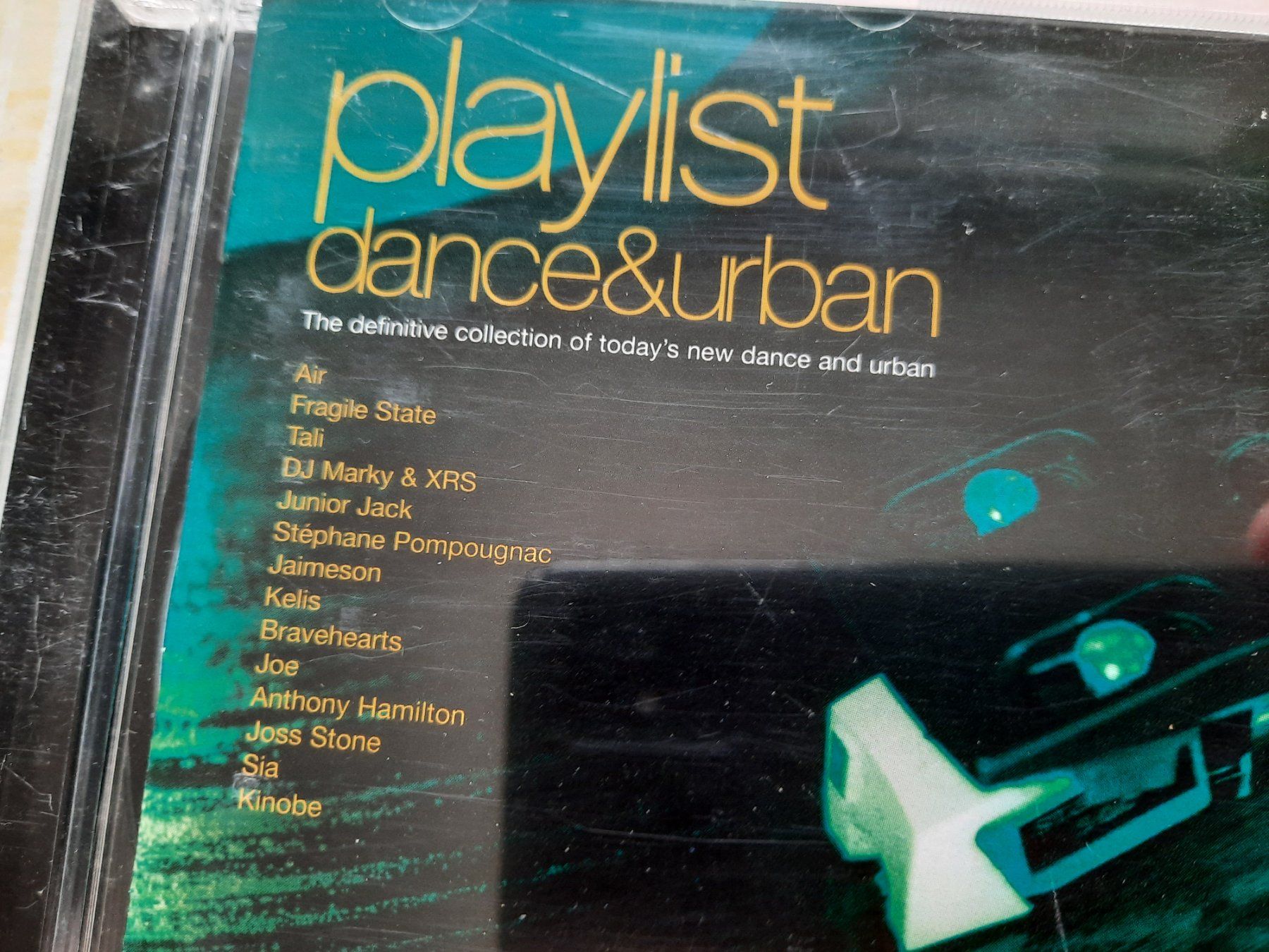 CDs: Cd Playlist - Dance and urban  – Gebraucht aus Pully von bro_n52j 1