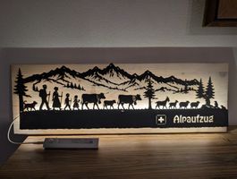 Holz Deko Alpaufzug Berglandschaft beleuchtet