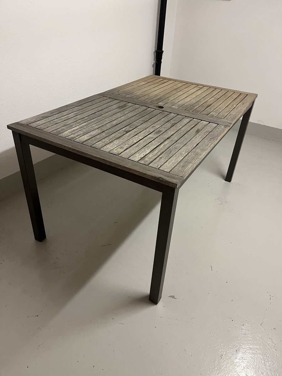 Tavoli: Gartentisch Holz/Metall (Teak) – Usato da Pfaffhausen venduto da hitsch.kuhn 1