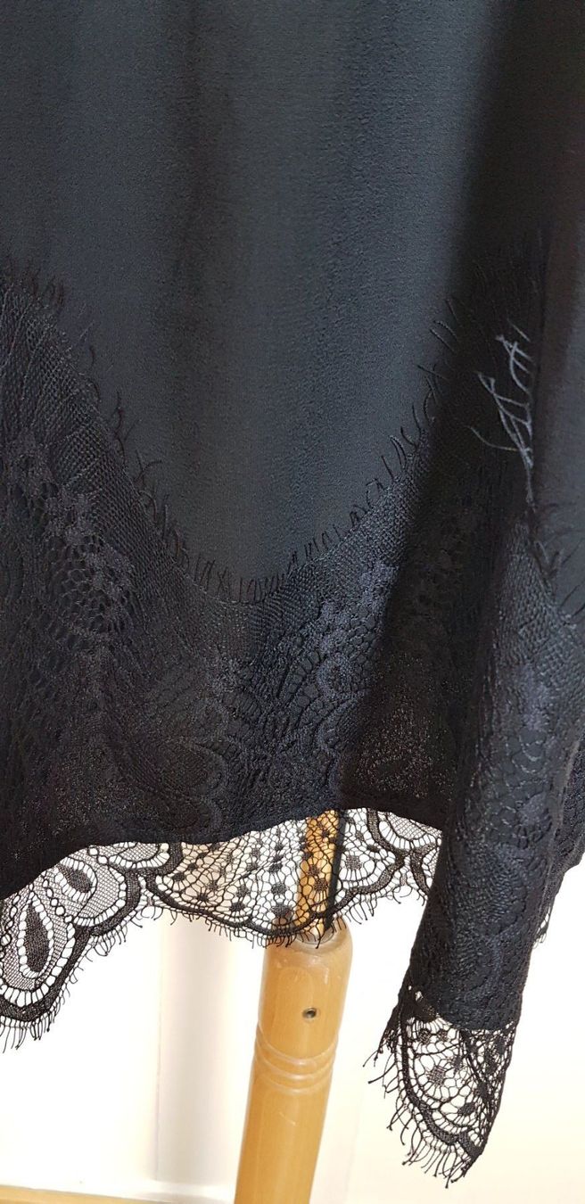Robes: Kleid, schwarz, Kiabi, Gr. 44 46 – D'occasion à Uster par Astral 5