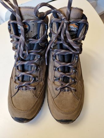 Meindl Gore-Tex Wanderstiefel, EU 41 1/2, Braun