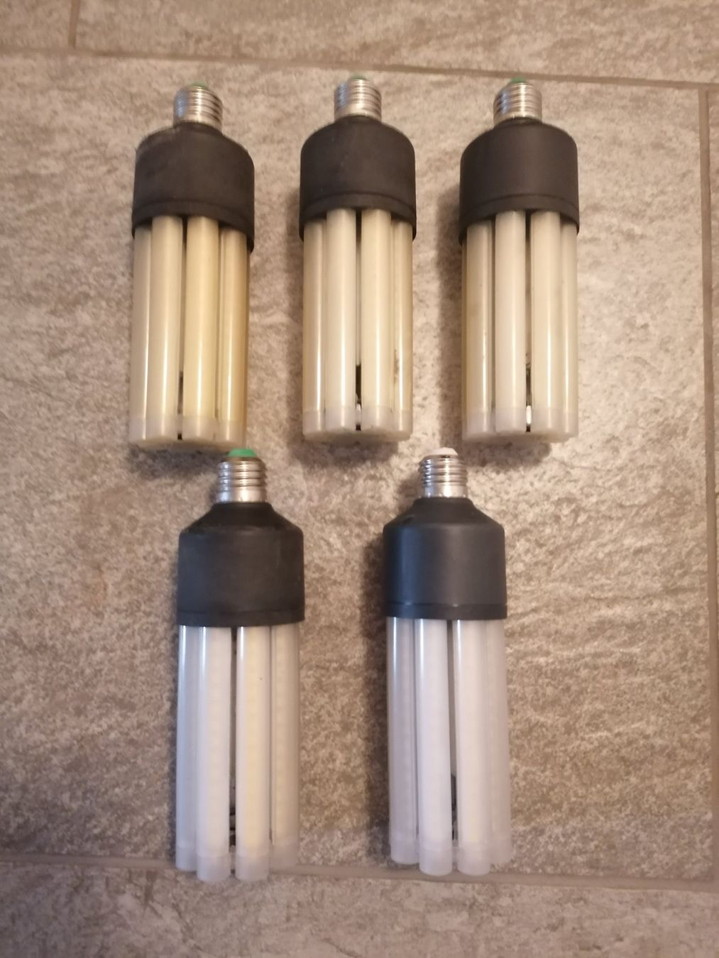 Lampade: Megamen LED Glühmittel – Usato da Geroldswil venduto da Dirici 6