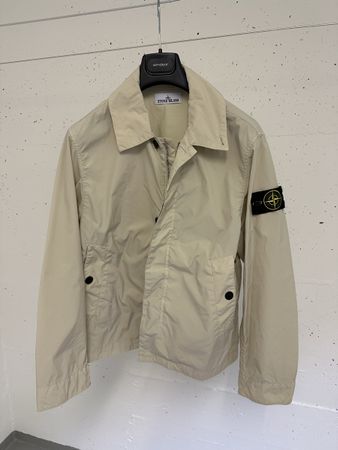 Stone Island-Hacke, neu (ungetragen), Neupreis Fr. 700.00
