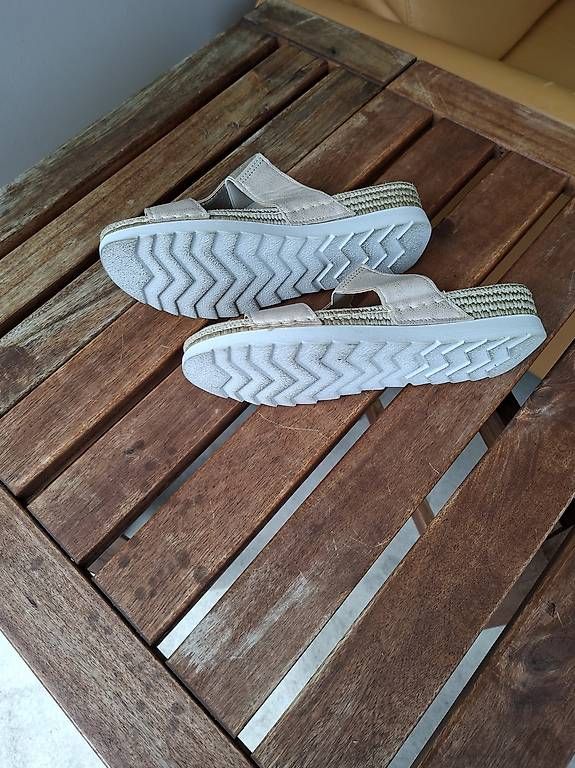 Scarpe da donna:  Bequeme Schuhe  – Usato da Zürich venduto da lal_5rp2 1