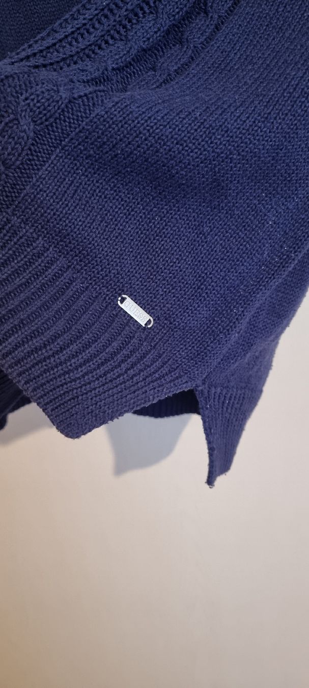 Guess Maglioni & Felpe: Pullover Guess M – Usato da Glattpark(Opfikon) venduto da TatianaVladimirova 4